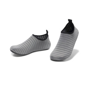 Slidstærke aqua shoes og badesko til surfing, vinterbadning og aktiv vandsport